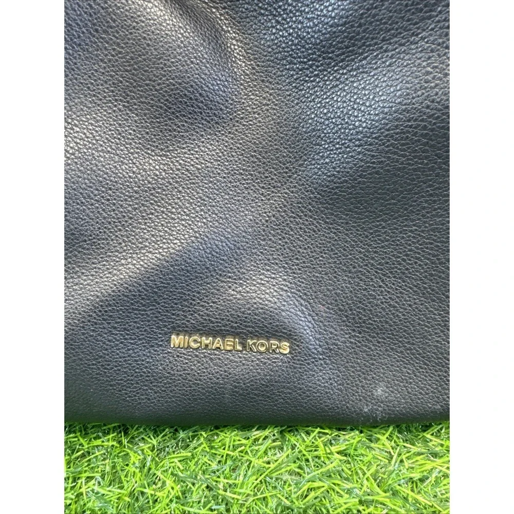 MICHAEL KORS Newbury Black STUDDED Gold Chain BLACK Leather HOBO Bag Tote Purse